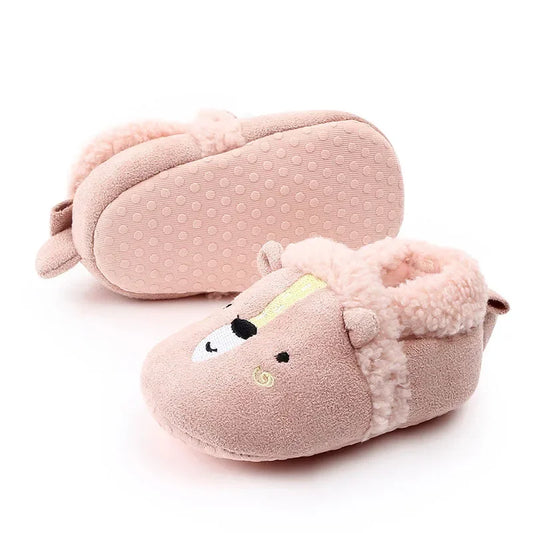 Chaussons peluche bébé pour l'hiver