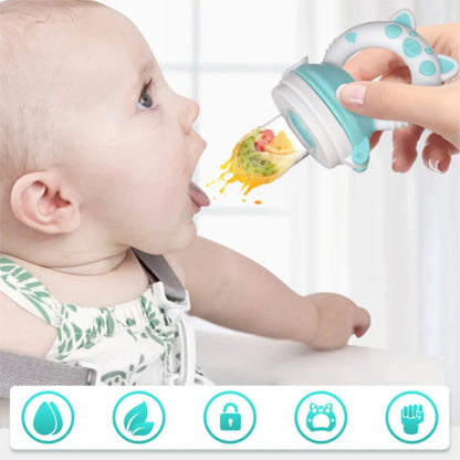 Grignoteuse cochon - bébé découvrant de nouvelles saveurs
