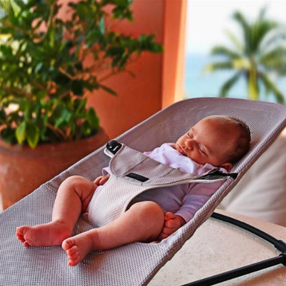 Transat bébé - position semi-assise pour se reposer